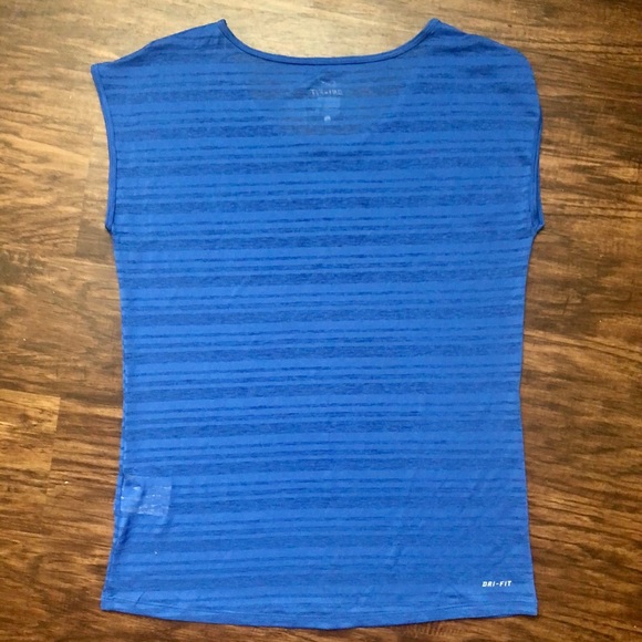 Nike Dri-Fit Shirt - Picture 2 of 2